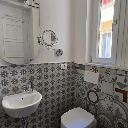 Casa 4 Posti Letto Stazione E Cinque Terre لا سبيتسْيا